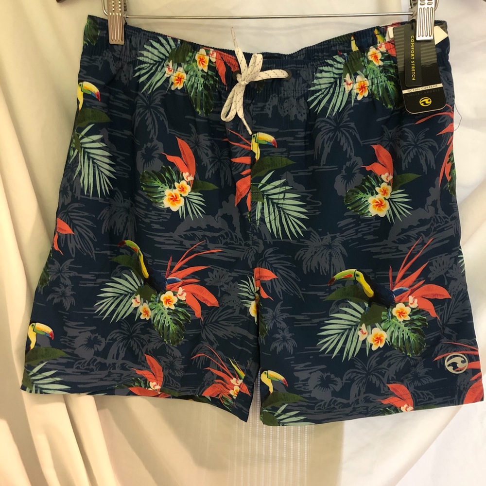 Men’s Ocean Current Swimming Trunks
